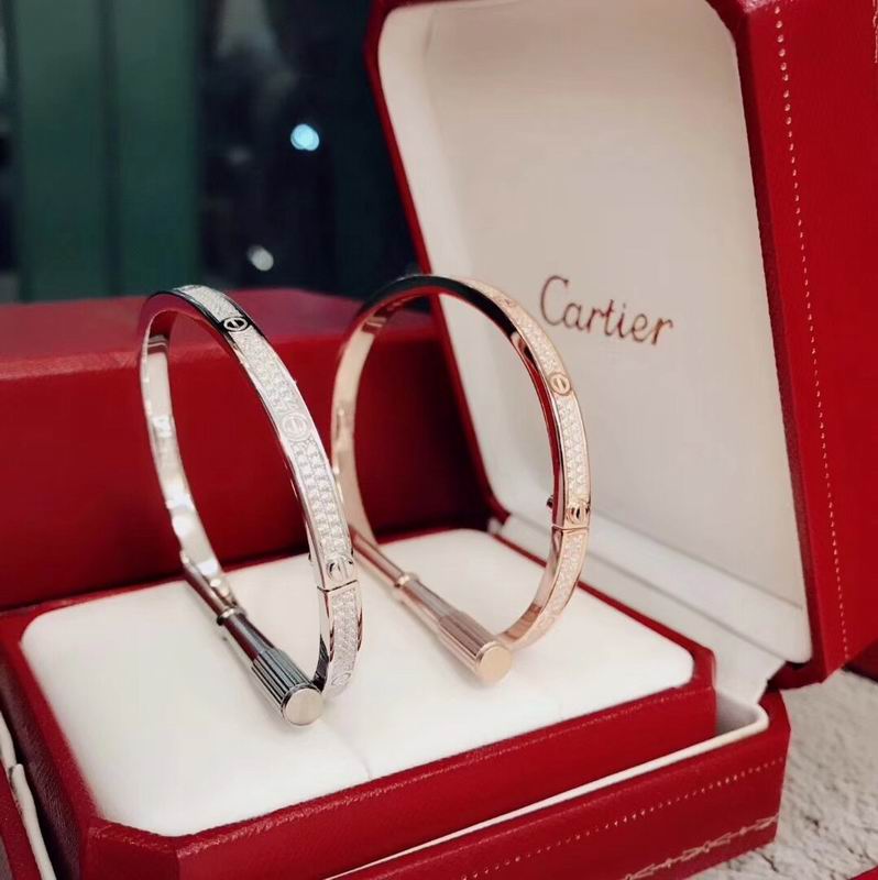 Cartier bracelet 09yxq01